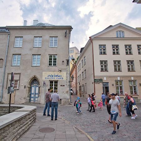 Dream Stay - Old Town Church View Apartment With Sauna Tallinn Exterior photo