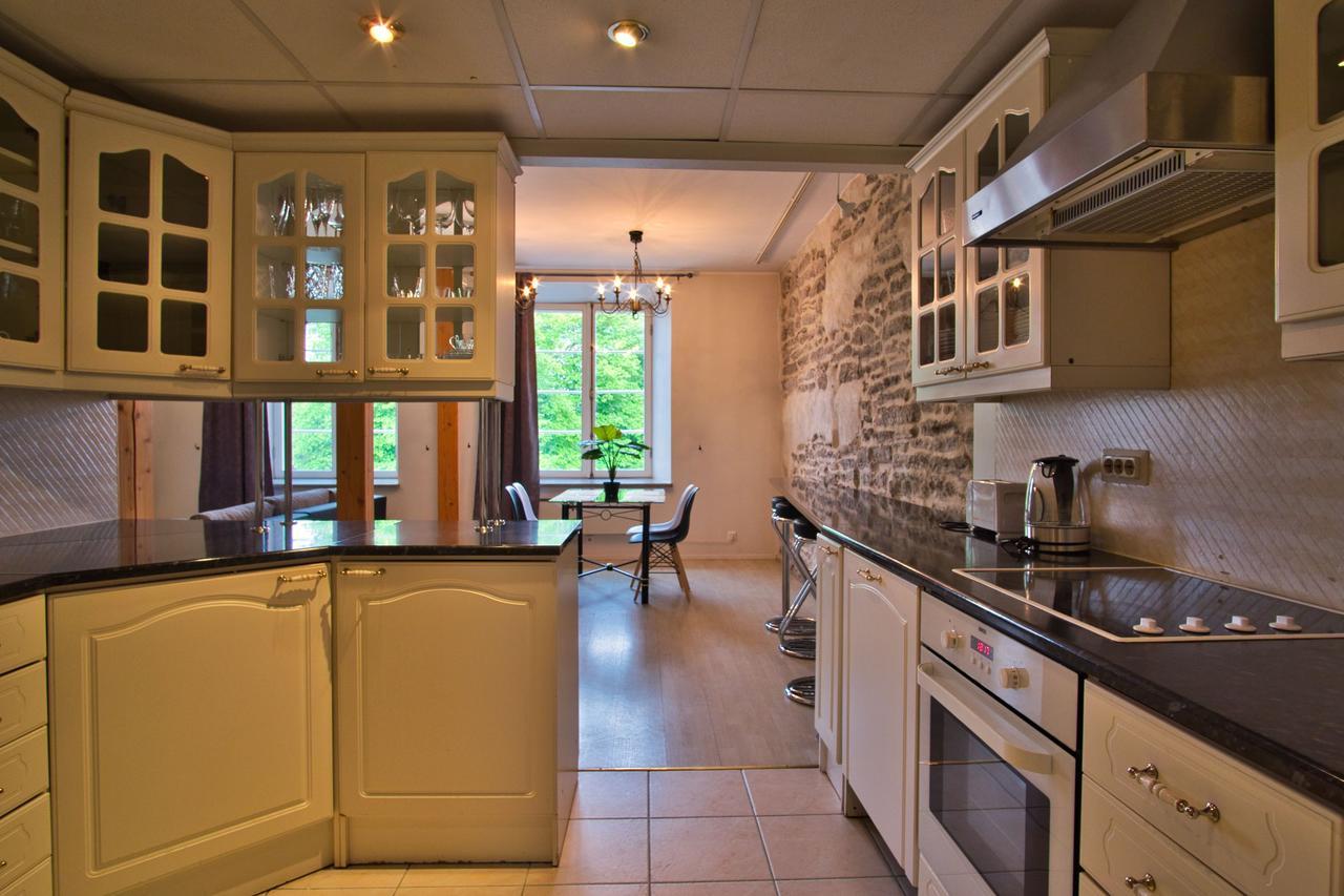 Dream Stay - Old Town Church View Apartment With Sauna Tallinn Exterior photo